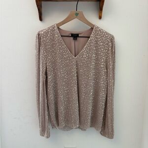 Halogen Metallic V-Neck Blouse Size M Shimmer Dressy Top